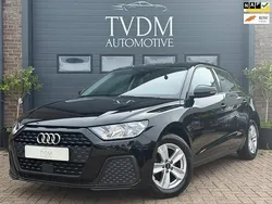 Zwart Gebruikt 2022 Audi A1 Sportback Hatchback | € 16.795 (Super prijs)