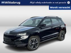 Zwart Gebruikt 2022 Skoda Karoq SportLine SUV | € 32.450 (Eerlijke prijs)