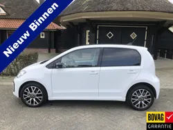 Wit, metallic lak Gebruikt 2021 VW e-up! Style Hatchback | € 19.500 (Eerlijke prijs)