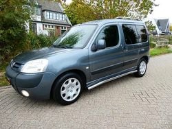 Grijs Gebruikt 2007 Peugeot Partner MPV | € 3.495 (Eerlijke prijs)