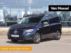 Blauw Nieuw 2025 Mercedes eCitan Van | € 34.784 (Eerlijke prijs)