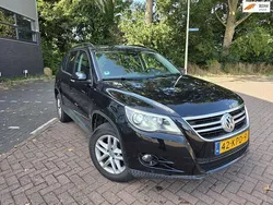 Zwart Gebruikt 2010 VW Tiguan Comfortline SUV | € 7.299 (Eerlijke prijs)
