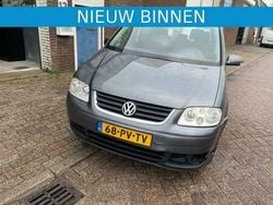 Grijs Gebruikt 2005 VW Touran MPV | € 1.549 (Eerlijke prijs)