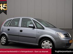 Grijs Gebruikt 2004 Opel Meriva Enjoy MPV | € 3.450