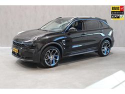 Zwart Gebruikt 2022 Lynk & Co 01 SUV | € 24.995 (Eerlijke prijs)