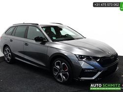 Zwart Gebruikt 2023 Skoda Octavia RS Stationwagen | € 35.950 (Eerlijke prijs)