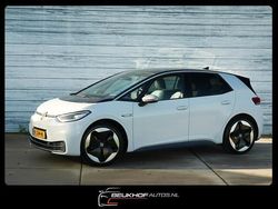 Wit Gebruikt 2020 VW ID.3 Hatchback | € 17.450 (Eerlijke prijs)