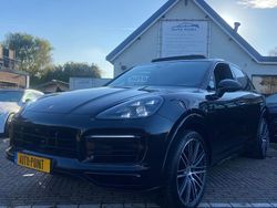 Zwart Gebruikt 2020 Porsche Cayenne SUV | € 59.899 (Goede deal)