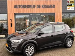 Hatchback Gebruikt 2022 Dacia Sandero Essentiel Hatchback | € 17.450 (Eerlijke prijs)