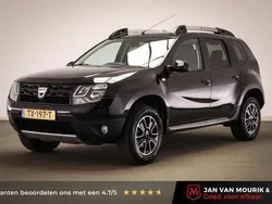 Zwart, metallic lak Gebruikt 2017 Dacia Duster Black Shadow SUV | € 11.900 (Eerlijke prijs)