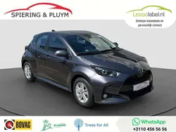 Zwart, metallic lak Nieuw 2025 Toyota Yaris Active Hatchback | € 26.690 (Eerlijke prijs)