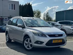 Grijs Gebruikt 2009 Ford Focus Limited Stationwagen | € 2.250 (Eerlijke prijs)