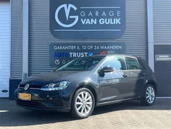 Grijs, metallic lak Gebruikt 2019 VW Golf VII Hatchback | € 12.495 (Goede deal)