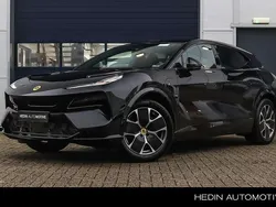 Zwart Nieuw 2025 Lotus Eletre SUV | € 103.612