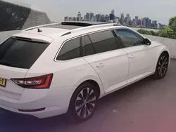 Wit Gebruikt 2017 Skoda Superb Business Line Stationwagen | € 18.000 (Eerlijke prijs)