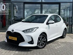 Wit Gebruikt 2020 Toyota Yaris Hatchback | € 18.945 (Eerlijke prijs)