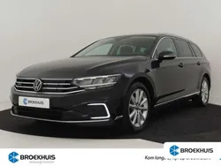 Zwart Gebruikt 2020 VW Passat Business Stationwagen | € 21.900 (Goede deal)