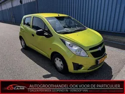 Groen, metallic lak Gebruikt 2010 Chevrolet Spark LS Hatchback | € 2.500 (Eerlijke prijs)