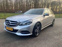 Grijs Gebruikt 2013 Mercedes E200 Prestige Stationwagen | € 4.999 (Goede deal)