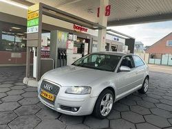 Grijs Gebruikt 2005 Audi A3 Attraction Hatchback | € 1.750