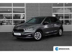 Grijs Gebruikt 2024 Skoda Fabia Ambition Hatchback | € 26.445 (Duur)