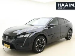 Zwart Gebruikt 2024 Peugeot 408 Allure Sedan | € 29.950 (Eerlijke prijs)