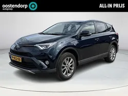 Blauw Gebruikt 2018 Toyota RAV4 Style SUV | € 25.450 (Goede deal)