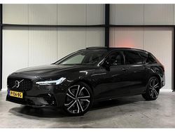 Grijs Gebruikt 2022 Volvo V90 R-Design Stationwagen | € 38.700 (Goede deal)
