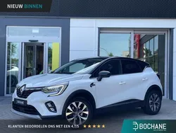 Wit nacre met dak in sterzwart Gebruikt 2020 Renault Captur Intens SUV | € 20.345 (Eerlijke prijs)