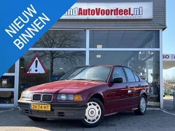Rood Gebruikt 1991 BMW 318 Basis Sedan | € 3.499