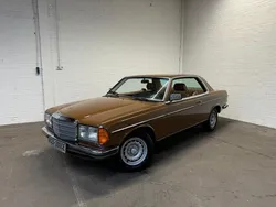 Bruin Gebruikt 1980 Mercedes 280 | € 18.950