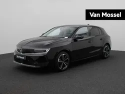 Zwart Gebruikt 2022 Opel Astra Business Edition Hatchback | € 27.900 (Iets duurder)