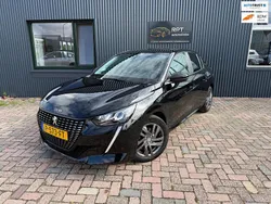 Zwart Gebruikt 2021 Peugeot 208 Allure Hatchback | € 13.750 (Goede deal)