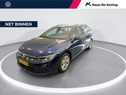 Blauw Gebruikt 2023 VW Golf VIII Life Stationwagen | € 21.940 (Eerlijke prijs)