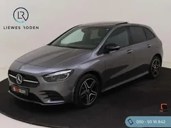 Grijs Gebruikt 2024 Mercedes B250e AMG line MPV | € 43.950 (Goede deal)