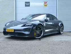Grijs Gebruikt 2021 Porsche Taycan 4S Performance Package Sedan | € 69.999 (Super prijs)