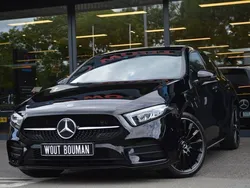 Zwart Gebruikt 2020 Mercedes A250 AMG Hatchback | € 31.995 (Duur)