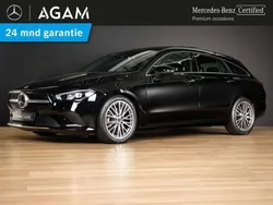Zwart, metallic lak Gebruikt 2024 Mercedes CLA180 Shooting Brake Business Stationwagen | € 37.950 (Iets duurder)