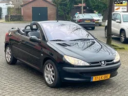 Zwart Gebruikt 2003 Peugeot 206 CC Cabriolet | € 1.449 (Iets duurder)