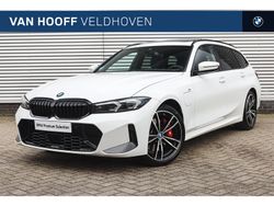 Wit Gebruikt 2024 BMW 330e Executive Stationwagen | € 49.950 (Eerlijke prijs)