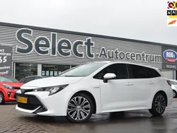 Wit Gebruikt 2020 Toyota Corolla Business Edition Stationwagen | € 20.240 (Eerlijke prijs)