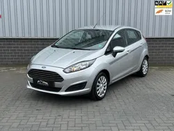 Grijs Gebruikt 2013 Ford Fiesta Style Hatchback | € 5.649 (Eerlijke prijs)