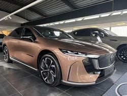 Overige Nieuw 2025 Mazda 6e Takumi-Line Hatchback | € 42.500 (Goede deal)