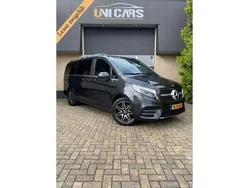 Grijs Gebruikt 2021 Mercedes V300 AMG line MPV | € 63.750 (Duur)