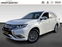 Wit Gebruikt 2020 Mitsubishi Outlander P-HEV Intense+ SUV | € 21.430 (Eerlijke prijs)