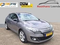 Grijs Gebruikt 2012 Renault Mégane III Bose Edition Hatchback | € 5.900 (Eerlijke prijs)