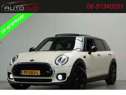 Wit, metallic lak Gebruikt 2017 Mini John Cooper Works Clubman Stationwagen | € 17.395 (Eerlijke prijs)