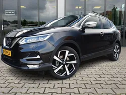 Zwart Gebruikt 2019 Nissan Qashqai Tekna+ SUV | € 20.900 (Eerlijke prijs)