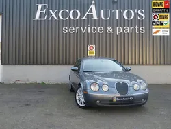 Grijs, metallic lak Gebruikt 2004 Jaguar S-Type Executive Sedan | € 12.500