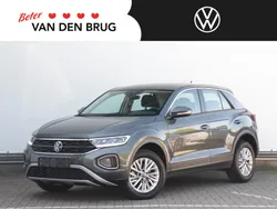 Grijs Gebruikt 2024 VW T-Roc Edition SUV | € 27.385 (Goede deal)